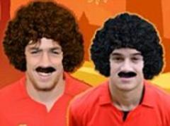 video: coutinho and coates singing the beatles hit hey jude